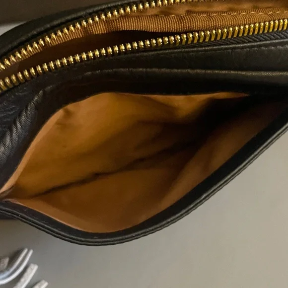 HOBO Black Leather Crossbody Bag - Picture 4 of 10